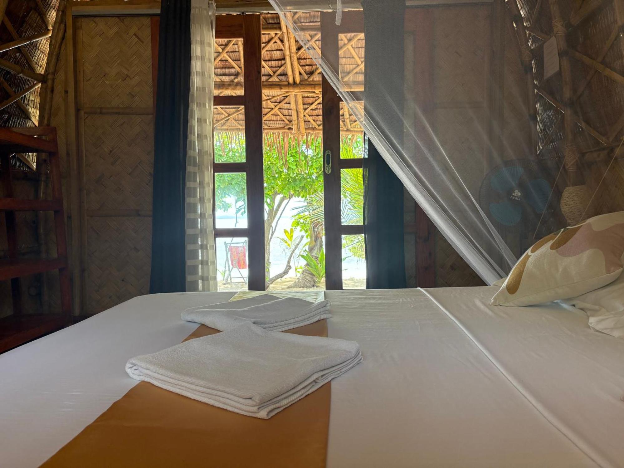 Dosplaya Ecocamp Hotel Ел Нидо Екстериор снимка